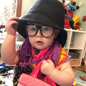 Meet your Posher, Stephanie